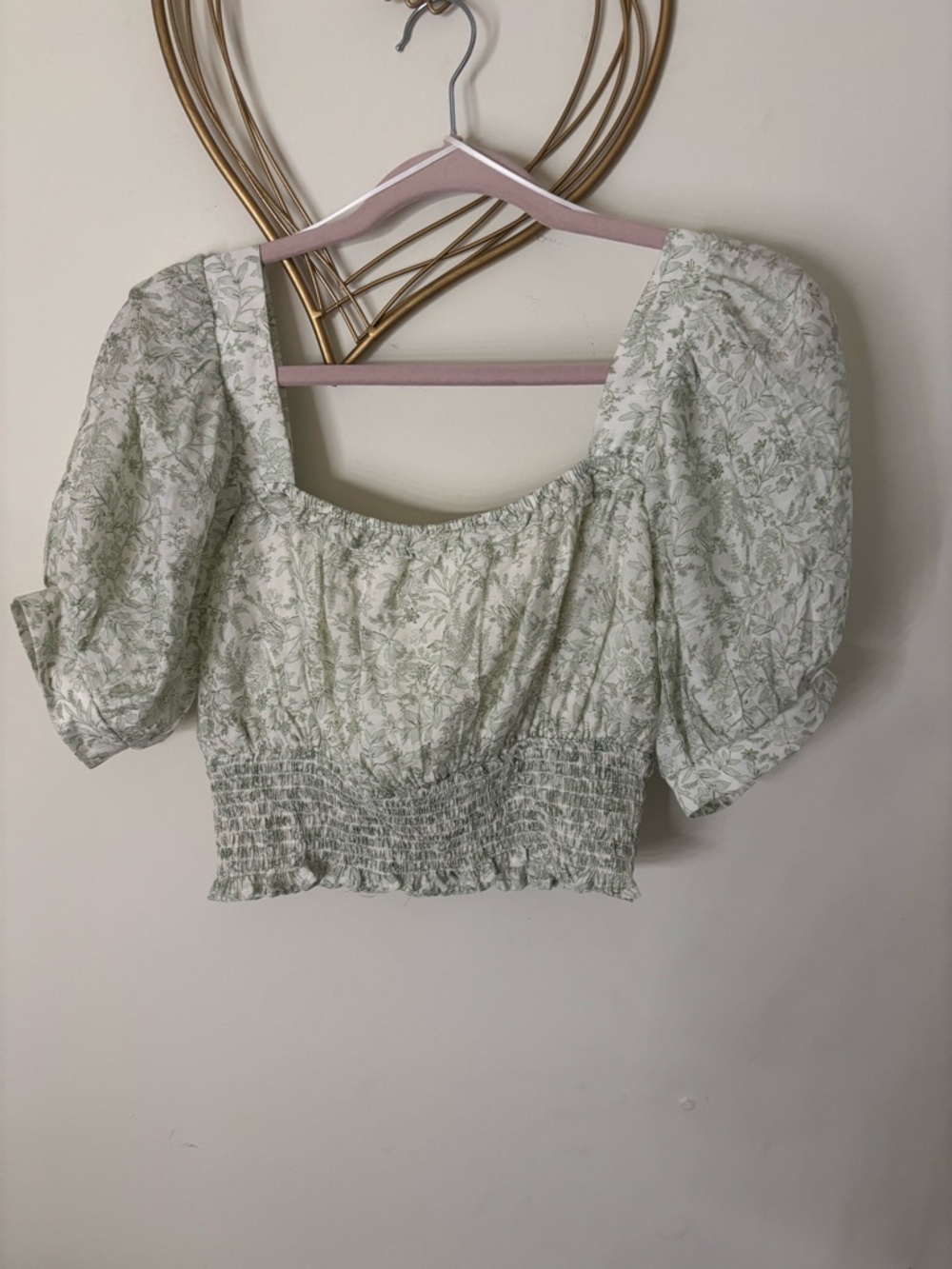 Women's Puff Sleeve Cropped Blouse - Light Sage Floral